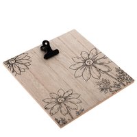 drevena-dekoracna-tabula-s-klipsom-meadow-flowers-16-x-16-cm